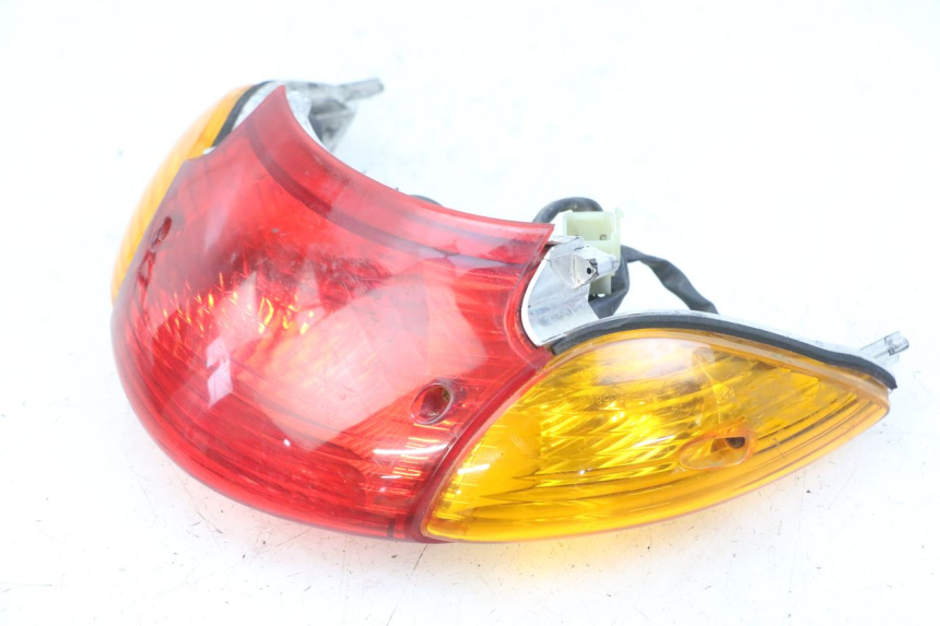 photo de LUZ TRASERA HONDA CBF 500 (2004 - 2007)