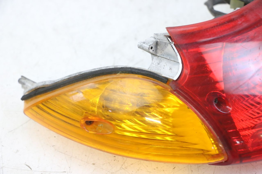 photo de LUZ TRASERA HONDA CBF 500 (2004 - 2007)
