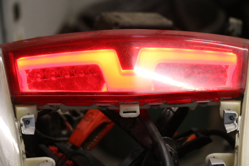 photo de LUZ TRASERA PEUGEOT CITYSTAR 2T 50 (2018 - 2021)