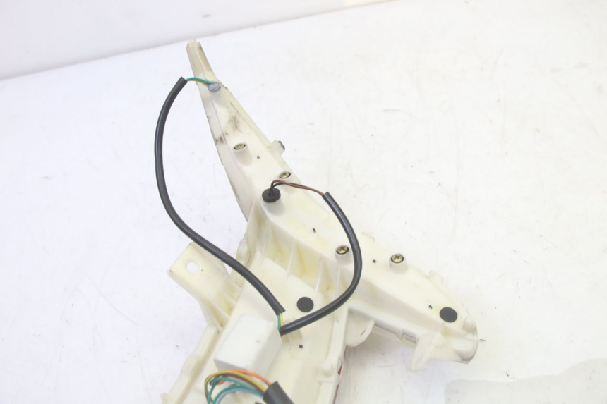 photo de LUZ TRASERA PEUGEOT CITYSTAR 50 (2013 - 2017)