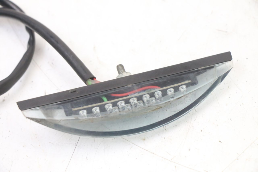 photo de LUZ TRASERA DERBI SENDA R X-TREME 50 (2006 - 2010)