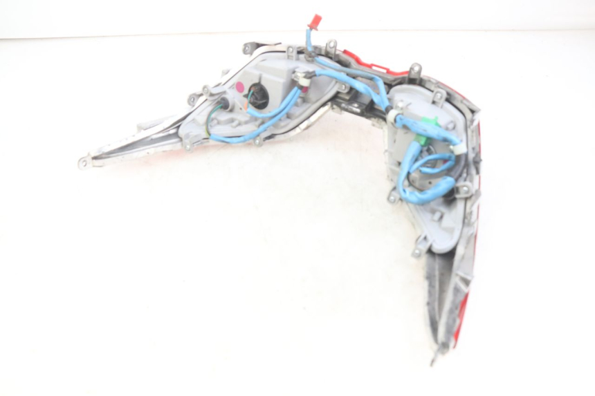 photo de LUZ TRASERA KYMCO DOWNTOWN ABS 125 (2015 - 2017) - Recambio usado revisado