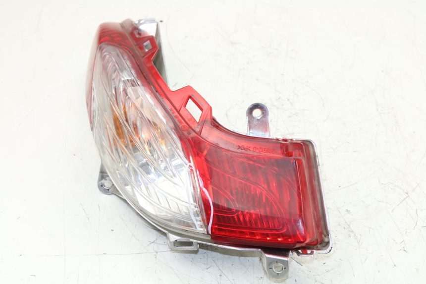 photo de LUZ TRASERA DERECHA HONDA FES S-WING SWING 125 (2007 - 2015)