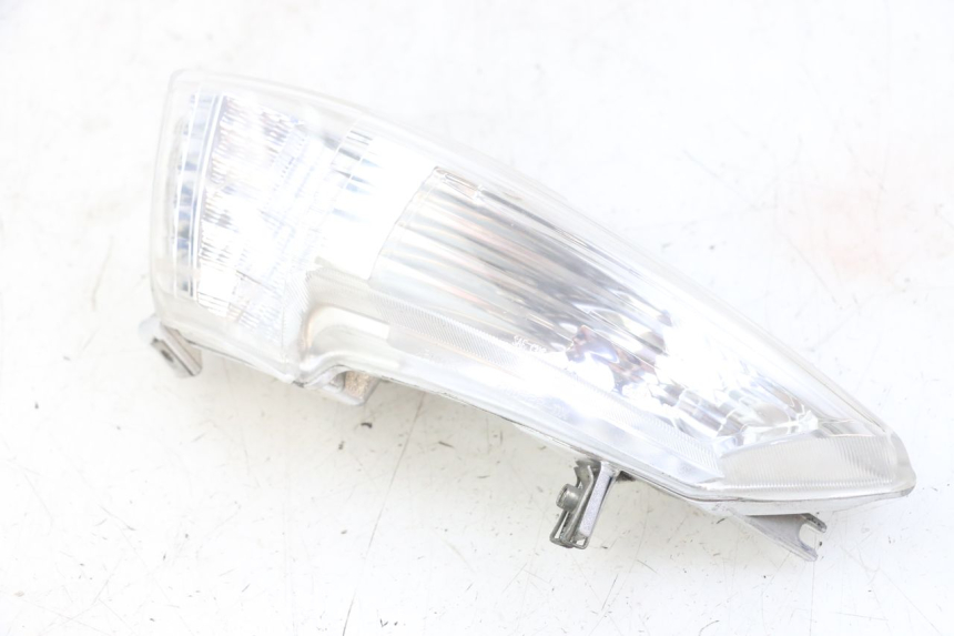 photo de LUZ TRASERA DERECHA PIAGGIO IE MP3 YOURBAN 300 (2011 - 2016)