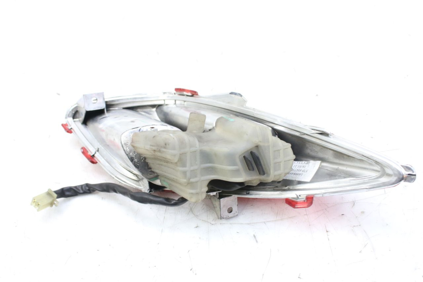 photo de FARO TRASERO DERECHO MBK SKYCRUISER 125 (2010 - 2013)