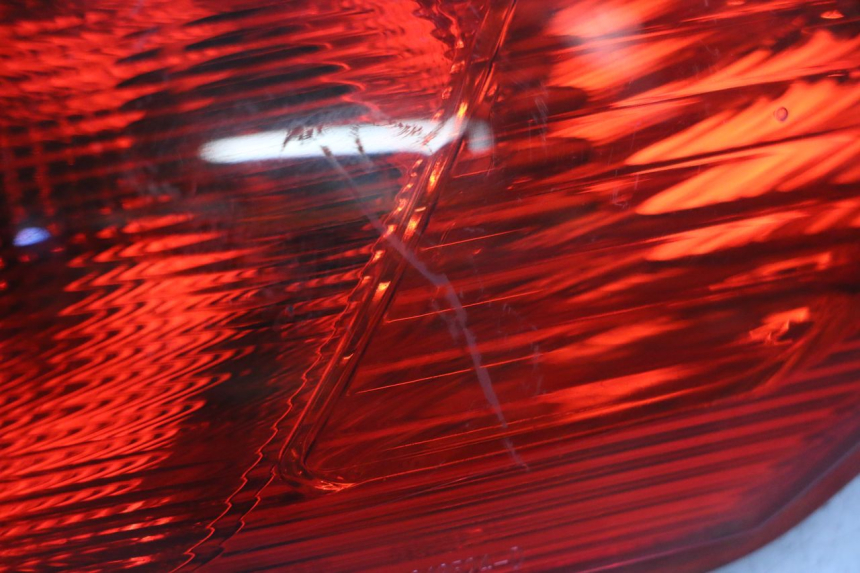 photo de LUZ TRASERA DERECHA PIAGGIO MP3 LT 300 (2010 - 2016)