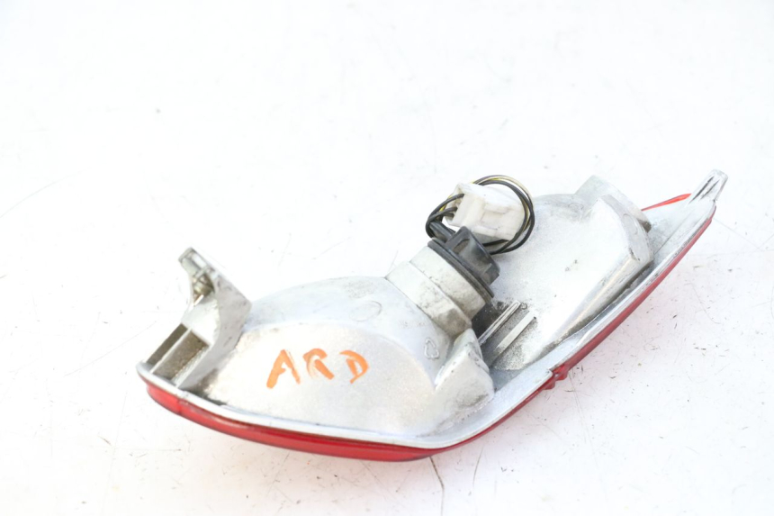 photo de LUZ TRASERA DERECHA PIAGGIO MP3 500 (2011 - 2015)