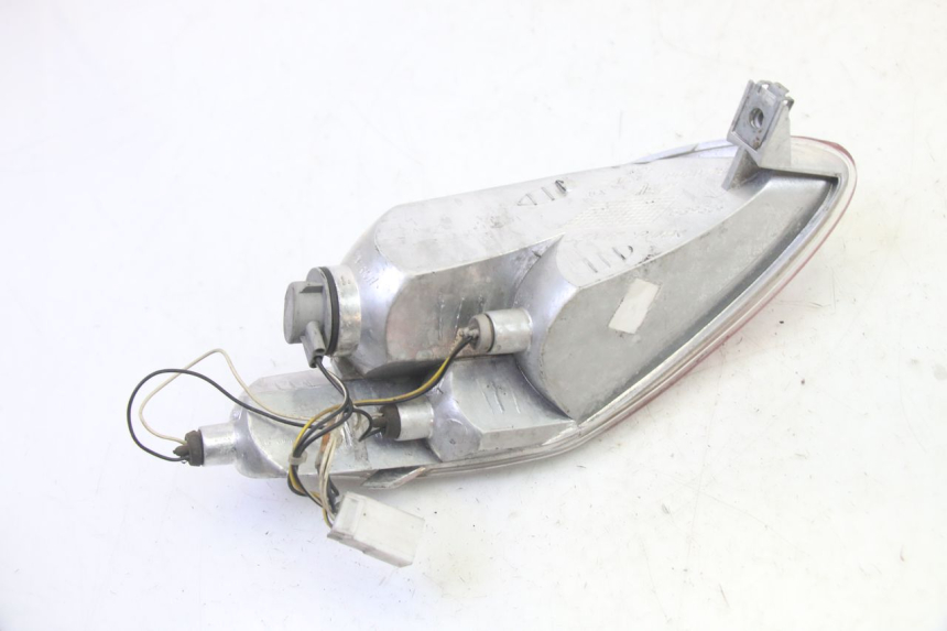 photo de LUZ TRASERA DERECHA PIAGGIO MP3 125 (2006 - 2014)