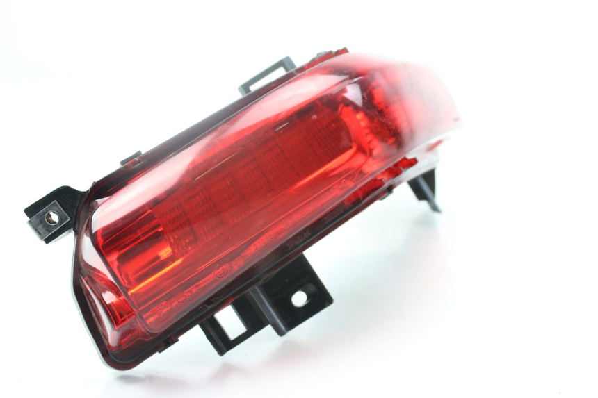 photo de LUZ TRASERA DERECHA PIAGGIO MP3 500 (2014 - 2016)