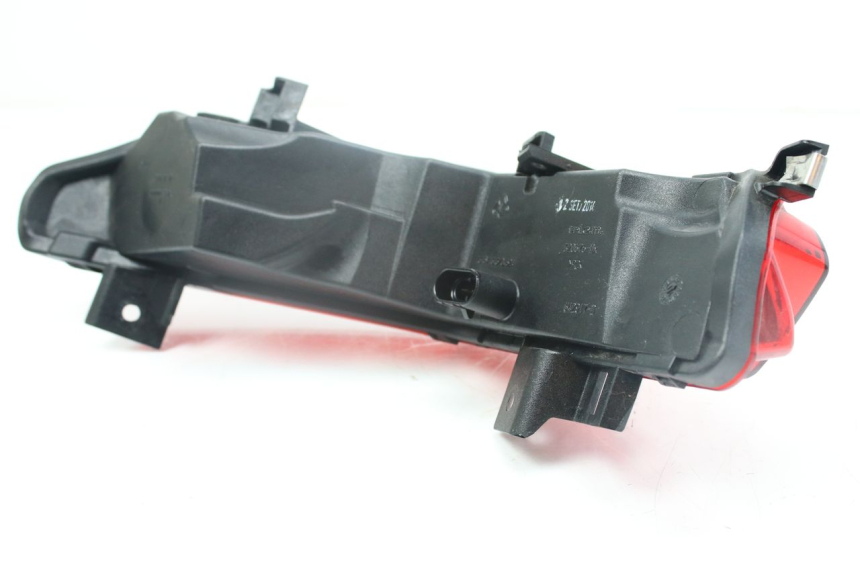 photo de LUZ TRASERA DERECHA PIAGGIO MP3 500 (2014 - 2016)