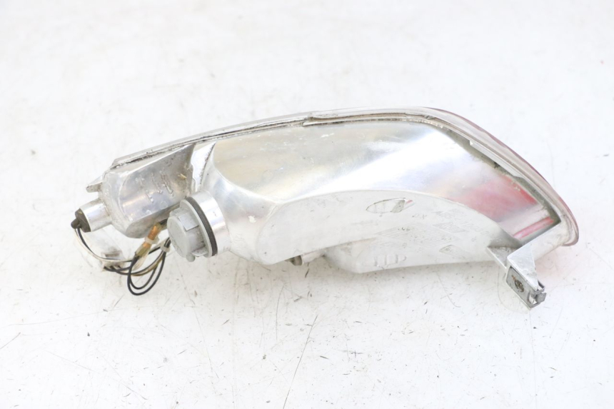 photo de LUZ TRASERA DERECHA PIAGGIO MP3 125 (2006 - 2014)
