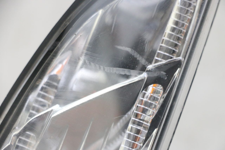 photo de LUZ TRASERA DERECHA PEUGEOT SATELIS 125 (2013 - 2018)
