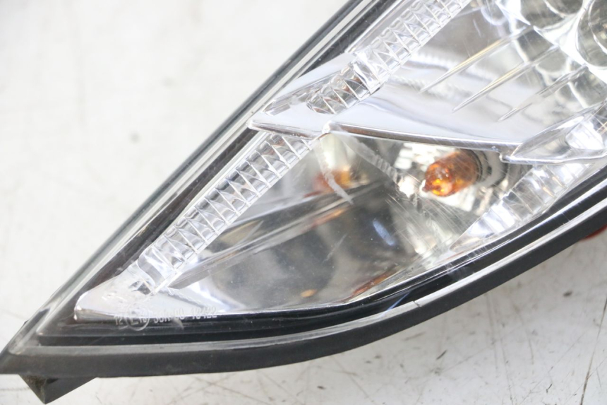 photo de LUZ TRASERA DERECHA PEUGEOT SATELIS 125 (2013 - 2018)
