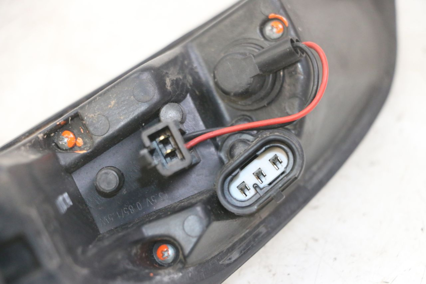 photo de LUZ TRASERA DERECHA PEUGEOT SATELIS 125 (2013 - 2018)