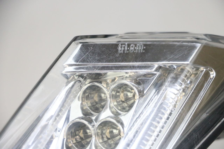 photo de LUZ TRASERA DERECHA PEUGEOT SATELIS 125 (2013 - 2018)