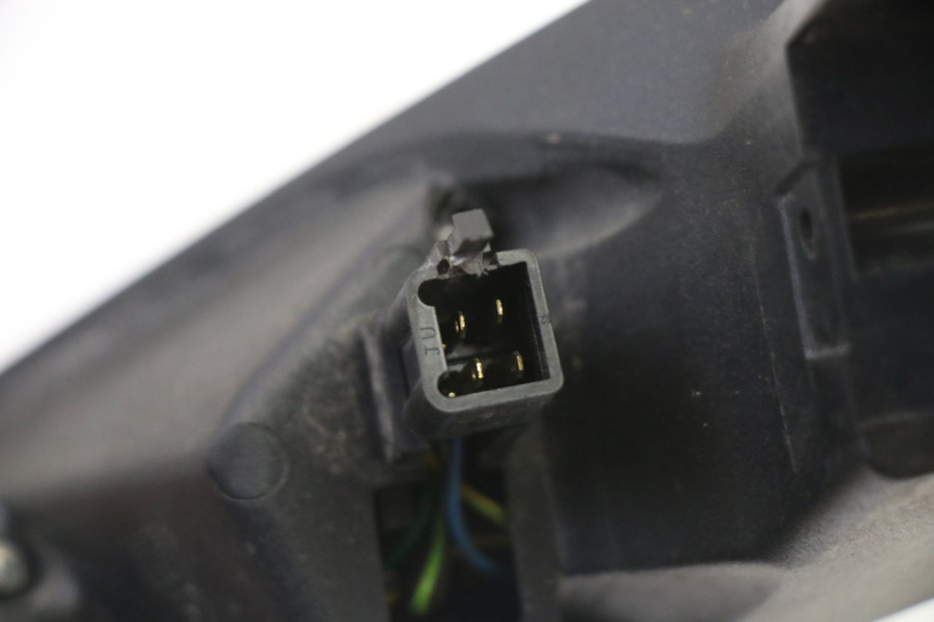 photo de LUZ TRASERA DERECHA PEUGEOT SATELIS 250 (2006 - 2012)