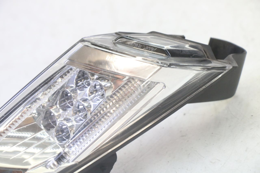 photo de FARO TRASERO DERECHO PEUGEOT SATELIS 125 (2010 - 2012)