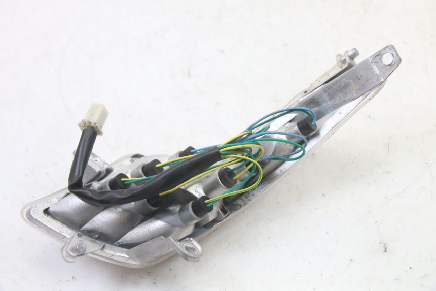 photo de LUZ TRASERA DERECHA PEUGEOT VIVACITY NEW 2T 50 (2008 - 2017)