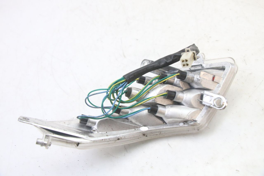 photo de LUZ TRASERA DERECHA PEUGEOT VIVACITY NEW 2T 50 (2008 - 2017)