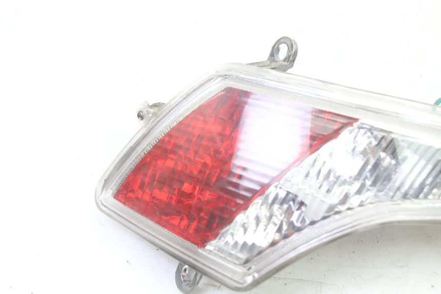 photo de LUZ TRASERA DERECHA PEUGEOT VIVACITY NEW 2T 50 (2008 - 2017)