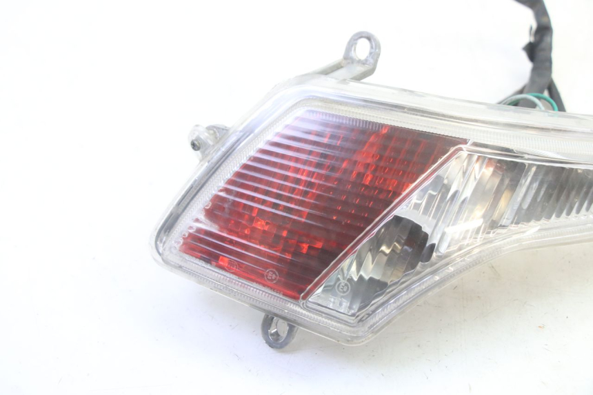 photo de LUZ TRASERA DERECHA PEUGEOT VIVACITY NEW 4T 50 (2008 - 2017)