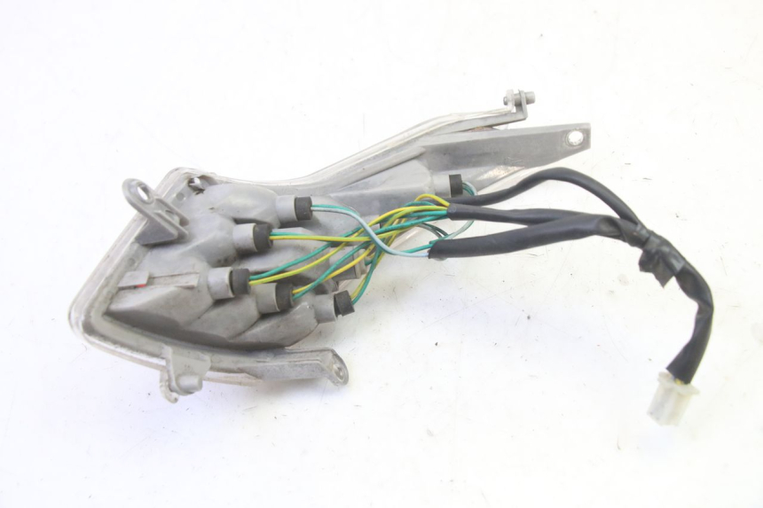 photo de LUZ TRASERA DERECHA PEUGEOT VIVACITY NEW 4T 50 (2008 - 2017)