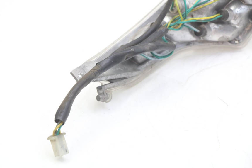 photo de LUZ TRASERA DERECHA PEUGEOT VIVACITY 125 (2010 - 2017)