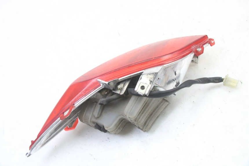 photo de FARO TRASERO DERECHO YAMAHA X-MAX XMAX 125 (2010 - 2014)