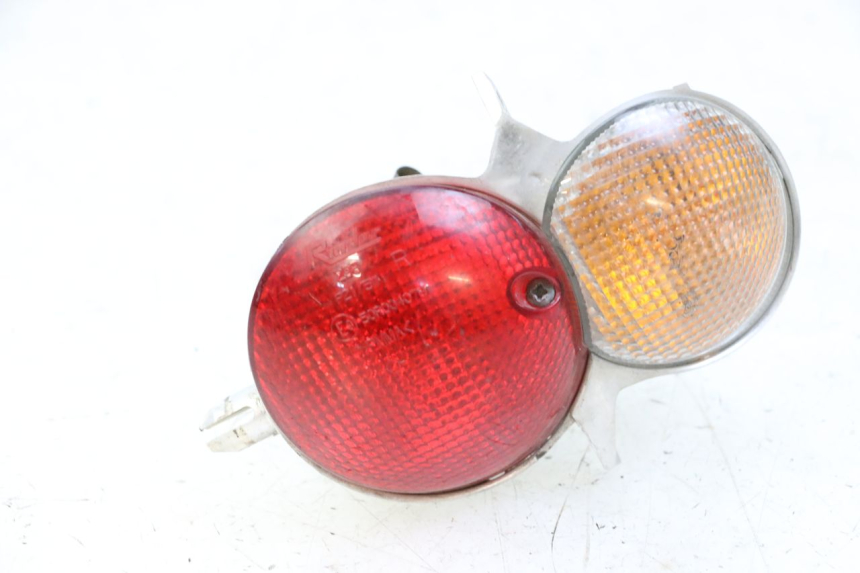 photo de LUZ TRASERA DERECHA YAMAHA YP MAJESTY 125 (2002 - 2006)