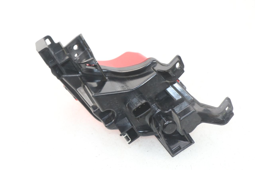 photo de LUZ TRASERA DERECHA YAMAHA YP T-MAX TMAX 530 (2017 - 2020)