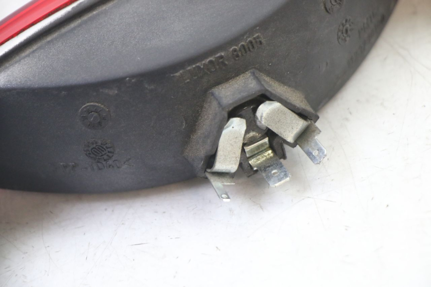 photo de LUZ TRASERA PEUGEOT ELYSEO 125 (1999 - 2004)