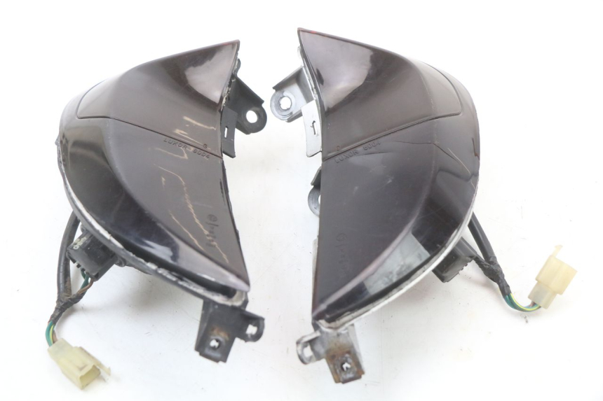 photo de LUZ TRASERA HONDA FES PANTHEON 2T 125 (1998 - 2002)