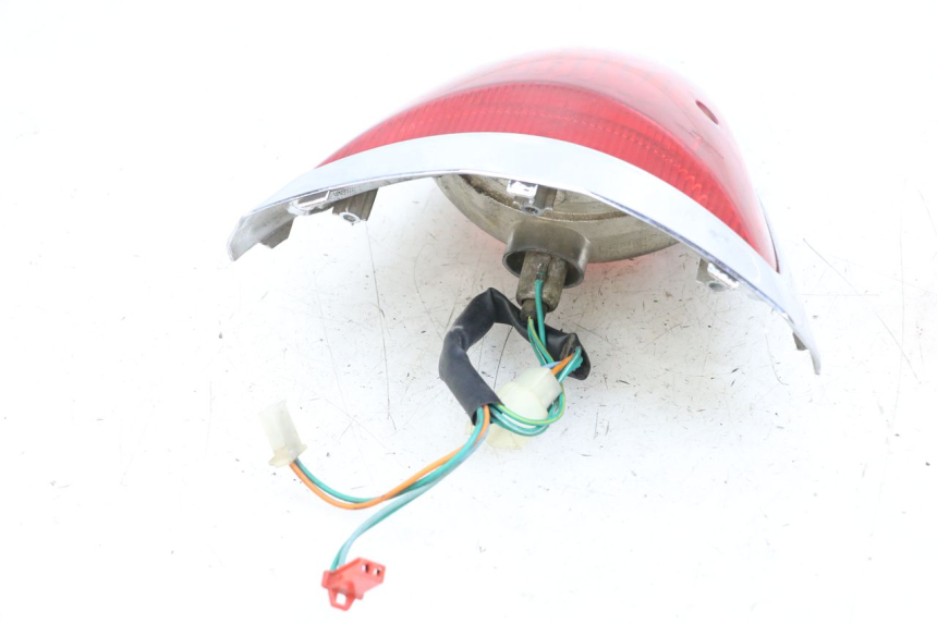 photo de LUZ TRASERA SYM FIDDLE 3 III 50 (2014 - 2020)