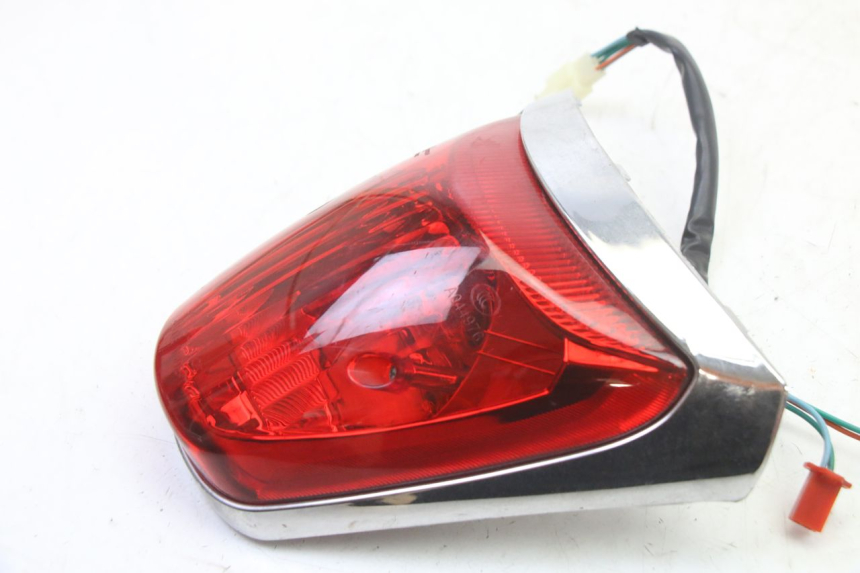 photo de LUZ TRASERA SYM FIDDLE 3 III 50 (2014 - 2020)