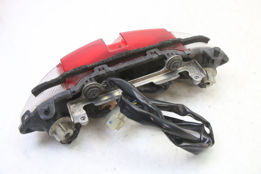 photo de LUZ TRASERA YAMAHA FJR ABS 1300 (2006 - 2012)