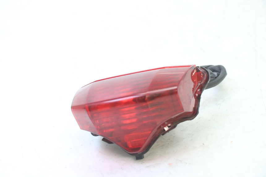 photo de LUZ TRASERA YAMAHA FZ6 FAZER S2 600 (2007 - 2011)
