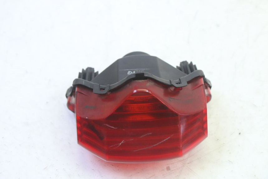 photo de LUZ TRASERA YAMAHA FZ6 N FAZER 600 (2004 - 2006)