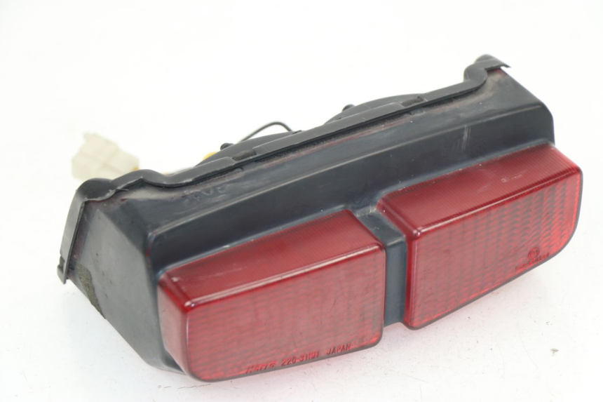 photo de LUZ TRASERA YAMAHA FZS FAZER 600 (1998 - 2001)