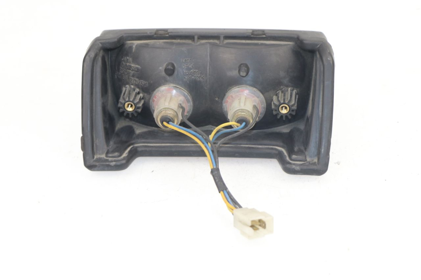 photo de LUZ TRASERA YAMAHA FZS FAZER 600 (1998 - 2001)