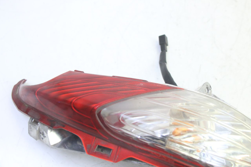 photo de LUZ TRASERA IZQUIERDA HONDA FES S-WING SWING ABS 125 (2007 - 2015)