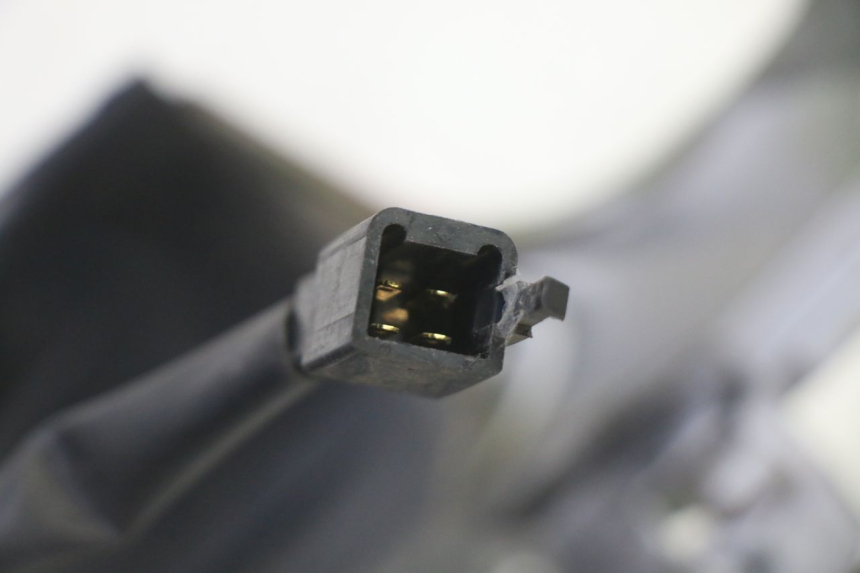 photo de LUZ TRASERA IZQUIERDA HONDA FES S-WING SWING ABS 125 (2007 - 2015)