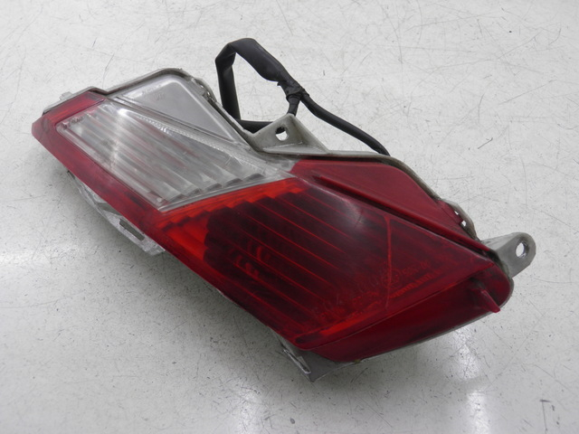 photo de LUZ TRASERA IZQUIERDA HONDA FES PANTHEON 125 (2003 - 2007)