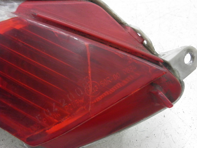 photo de LUZ TRASERA IZQUIERDA HONDA FES PANTHEON 125 (2003 - 2007)