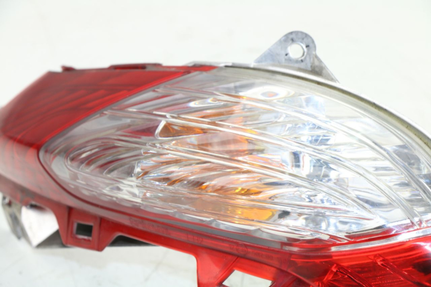 photo de LUZ TRASERA IZQUIERDA HONDA FES S-WING SWING 125 (2007 - 2015)