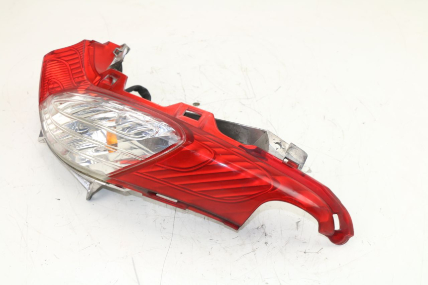 photo de LUZ TRASERA IZQUIERDA HONDA FES S-WING SWING 125 (2007 - 2015)