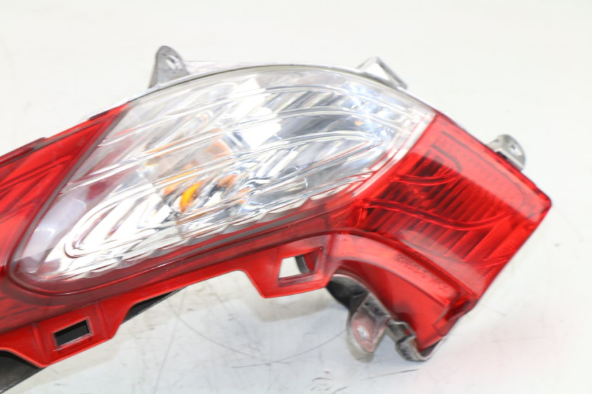 photo de LUZ TRASERA IZQUIERDA HONDA FES S-WING SWING 125 (2007 - 2015)