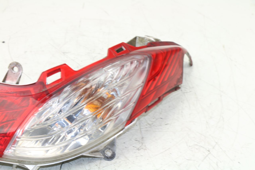 photo de LUZ TRASERA IZQUIERDA HONDA FES S-WING SWING 125 (2007 - 2015)