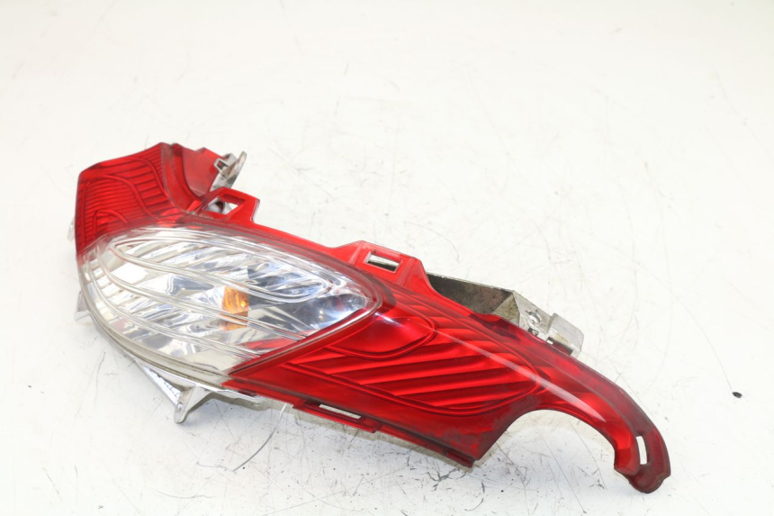 photo de LUZ TRASERA IZQUIERDA HONDA FES S-WING SWING 125 (2007 - 2015)