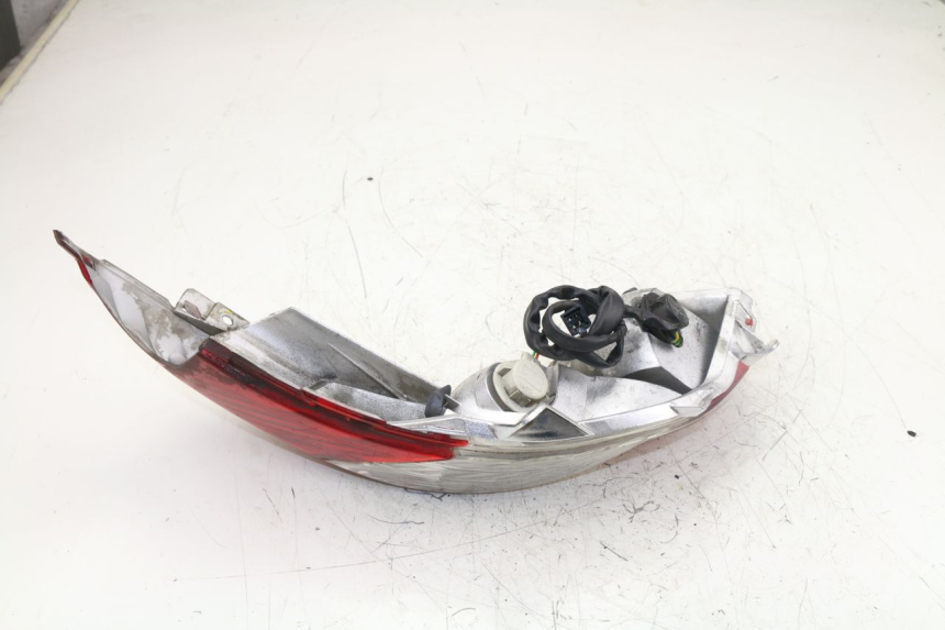 photo de LUZ TRASERA IZQUIERDA HONDA FES S-WING SWING 125 (2007 - 2015)