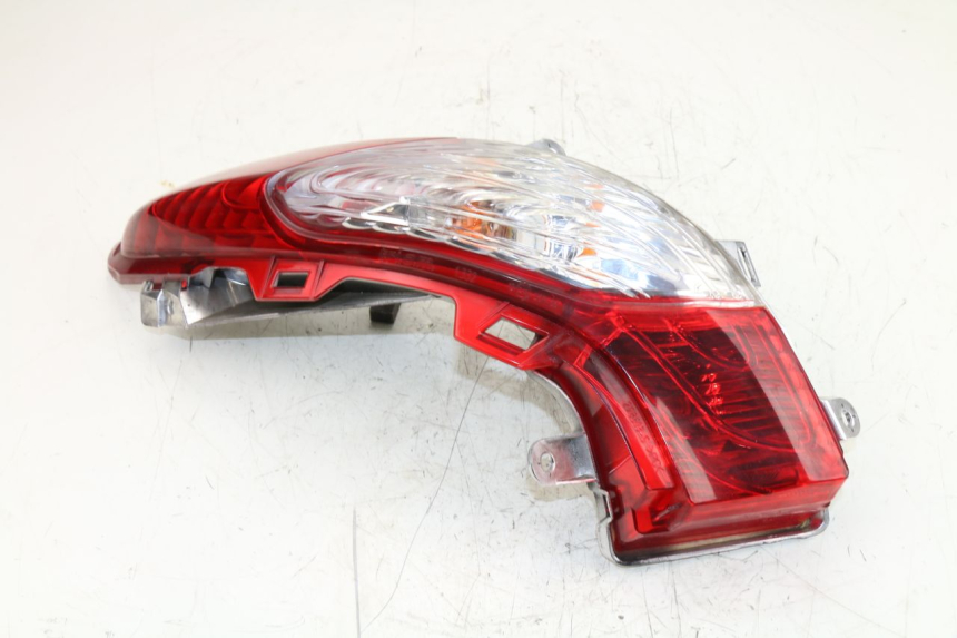 photo de LUZ TRASERA IZQUIERDA HONDA FES S-WING SWING ABS 125 (2007 - 2015)